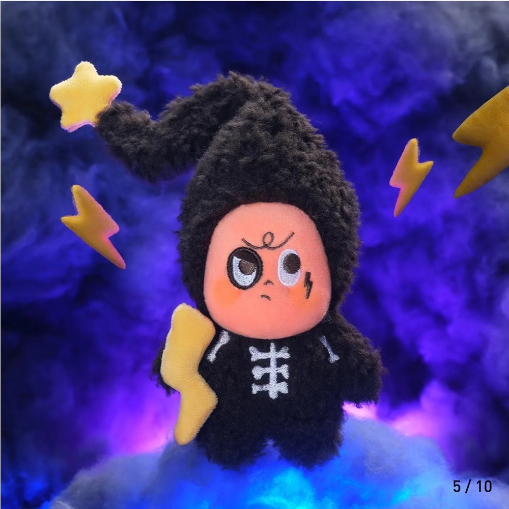 Twinkle Twinkle Sweet Dreams Forecast Series-Plush Pendant Blind Box. Opened box